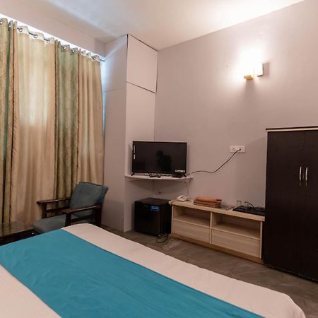 Shivjot Hotel Kharar 외부 사진