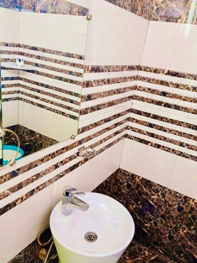 Shivjot Hotel Kharar 외부 사진