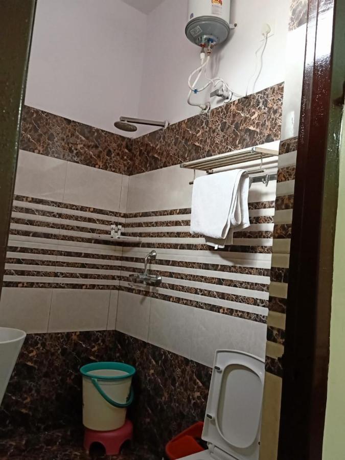 Shivjot Hotel Kharar 외부 사진