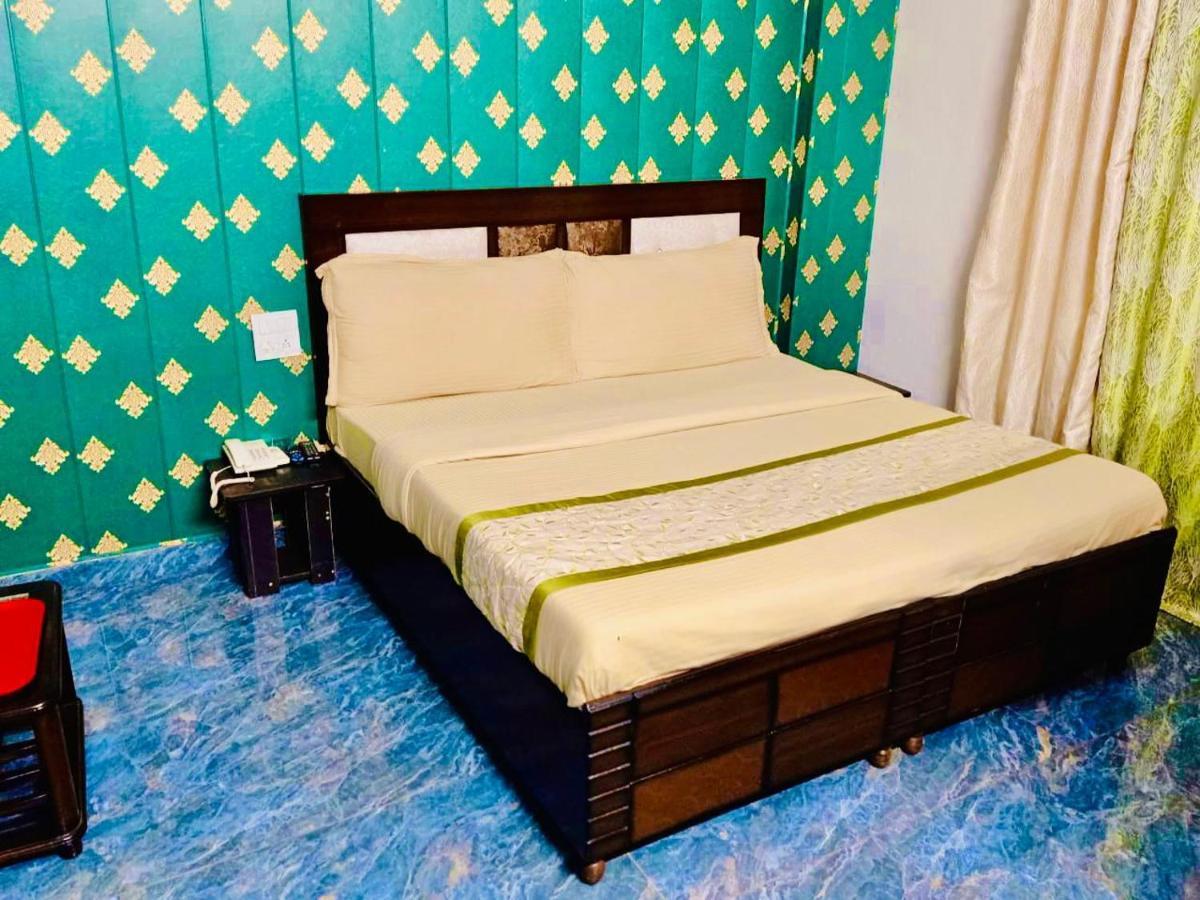 Shivjot Hotel Kharar 외부 사진